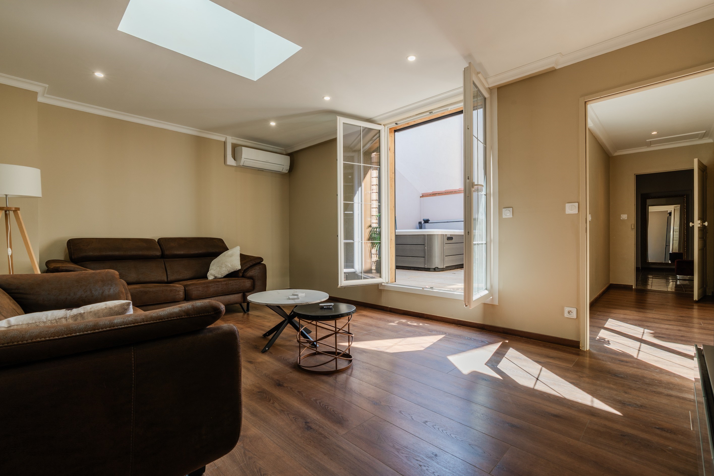  Elegant renovated maison bourgeoise with terrace, patio and garage near town ce… - 物件實景