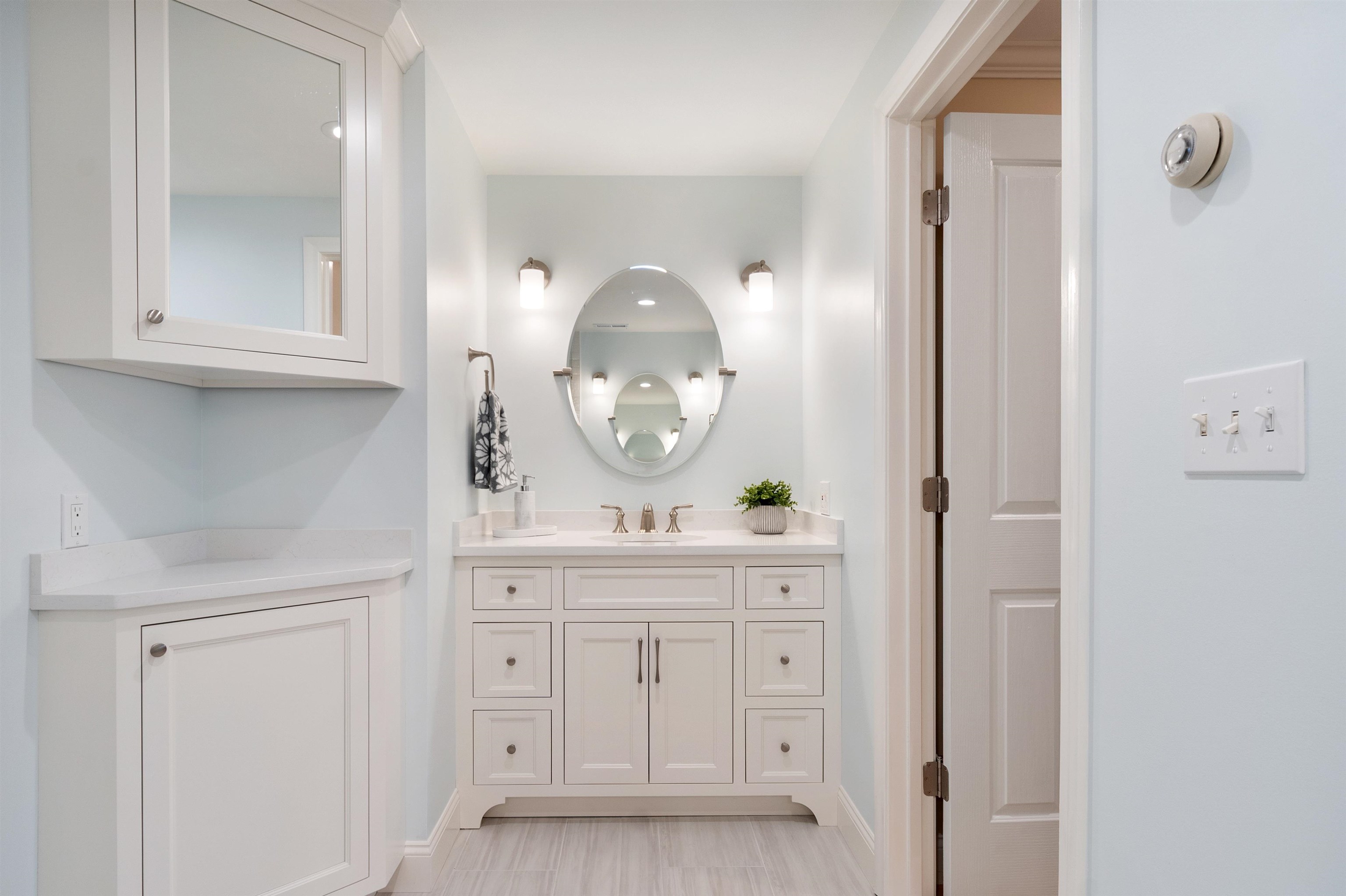Hampton, New Hampshire, 03842, United States, 3 Bedrooms Bedrooms, ,1 BathroomBathrooms,Residential,For Sale,1846581