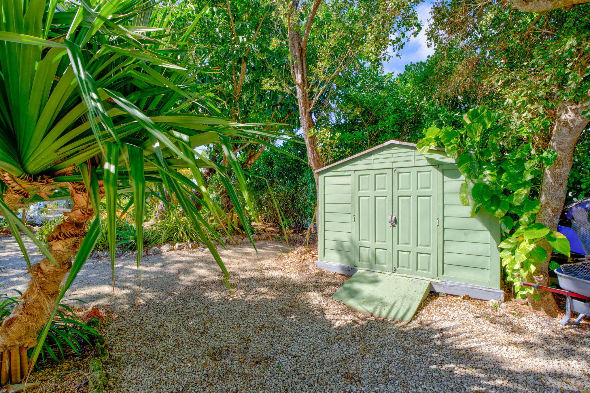 Big Pine, Florida, 33043, United States, 4 Bedrooms Bedrooms, ,3 BathroomsBathrooms,Residential,For Sale,1987608