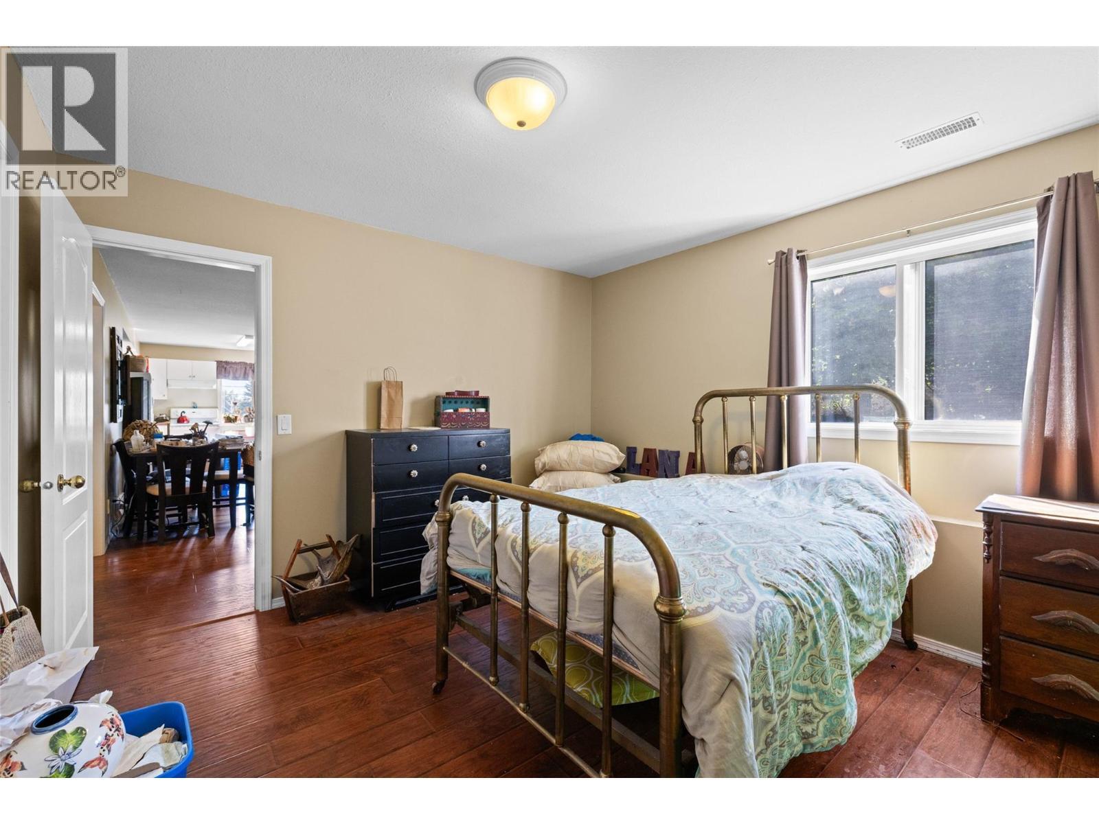 LAKE COUNTRY, British Columbia, V4V 1J1, CA, 5 Bedrooms Bedrooms, ,3 BathroomsBathrooms,Residential,For Sale,1950737