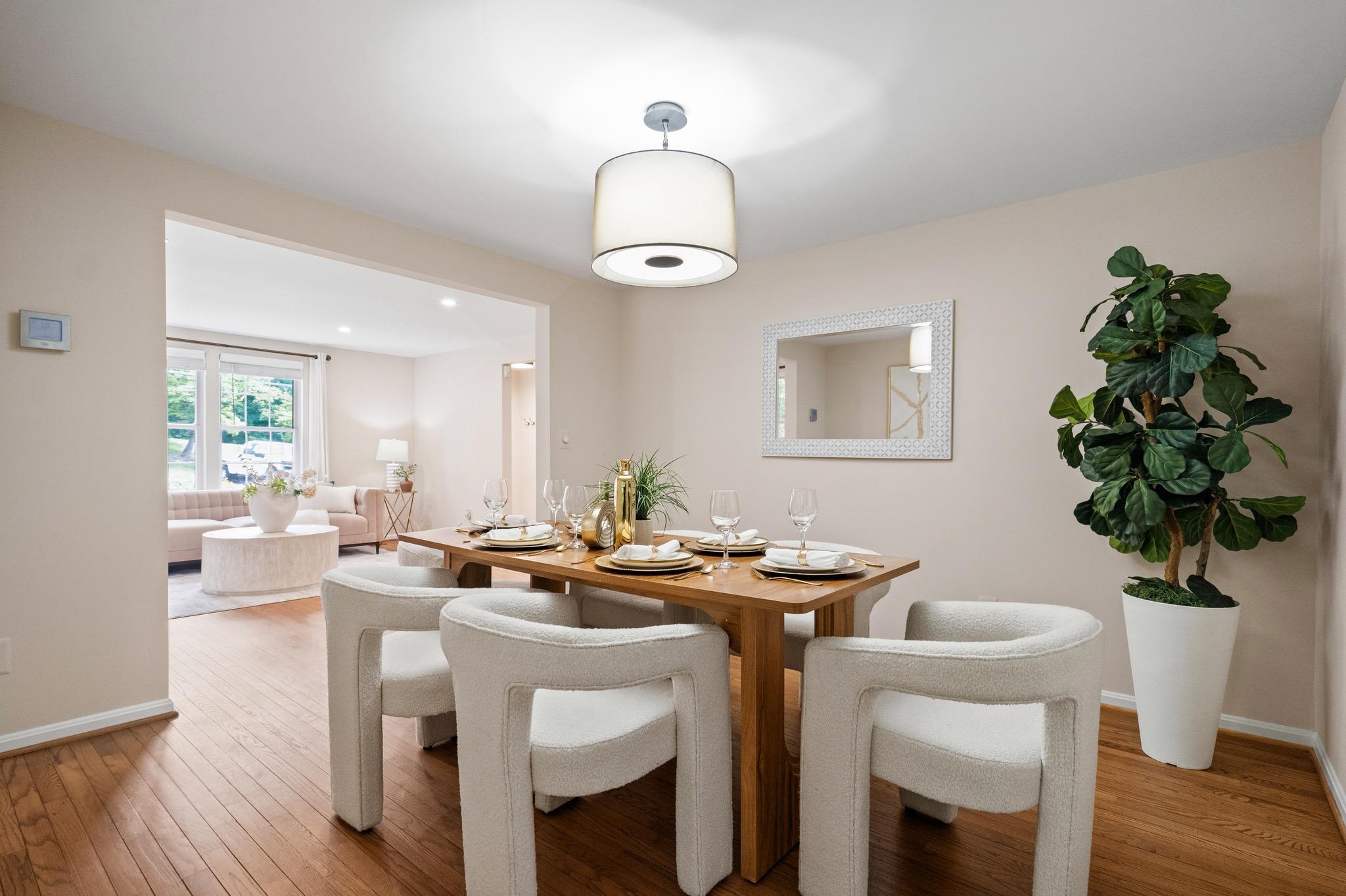  8943 Park Forest Drive, Springfield, VA, 22152 - 物件實景