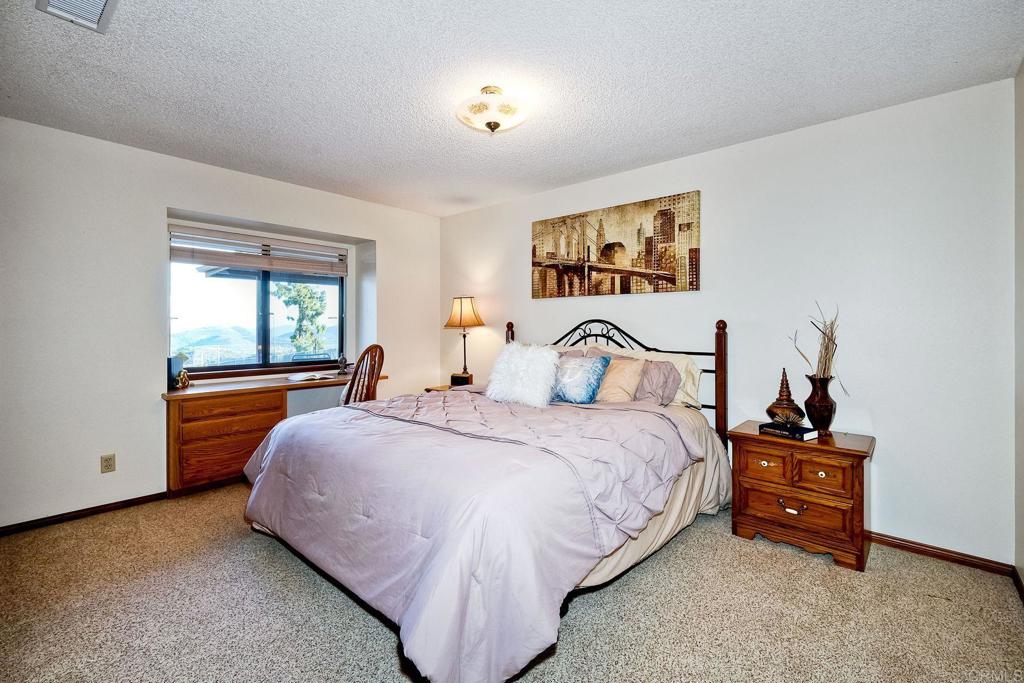 576 Camino De La Cima, San Marcos, California, 92078, United States, 5 Bedrooms Bedrooms, ,4 BathroomsBathrooms,Residential,For Sale,576 Camino De La Cima,1622114