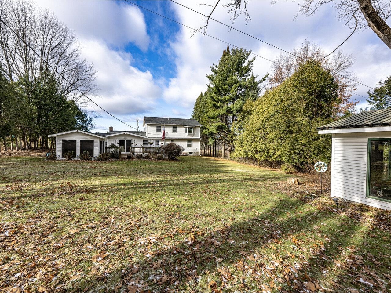 Williston, Vermont, 05495, United States, 3 Bedrooms Bedrooms, ,2 BathroomsBathrooms,Residential,For Sale,2001004