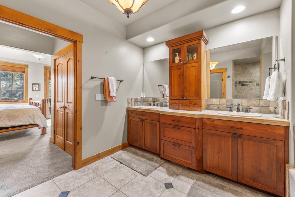 McCall, Idaho, 83638, United States, 4 Bedrooms Bedrooms, ,3 BathroomsBathrooms,Residential,For Sale,1801783