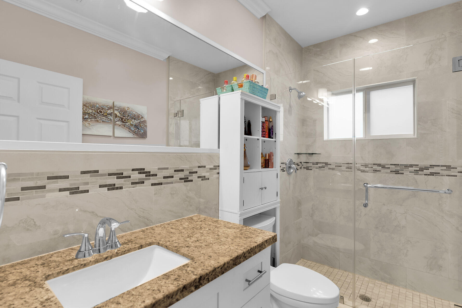 KEY LARGO, Florida, 33037, United States, 3 Bedrooms Bedrooms, ,2 BathroomsBathrooms,Residential,For Sale,1950983