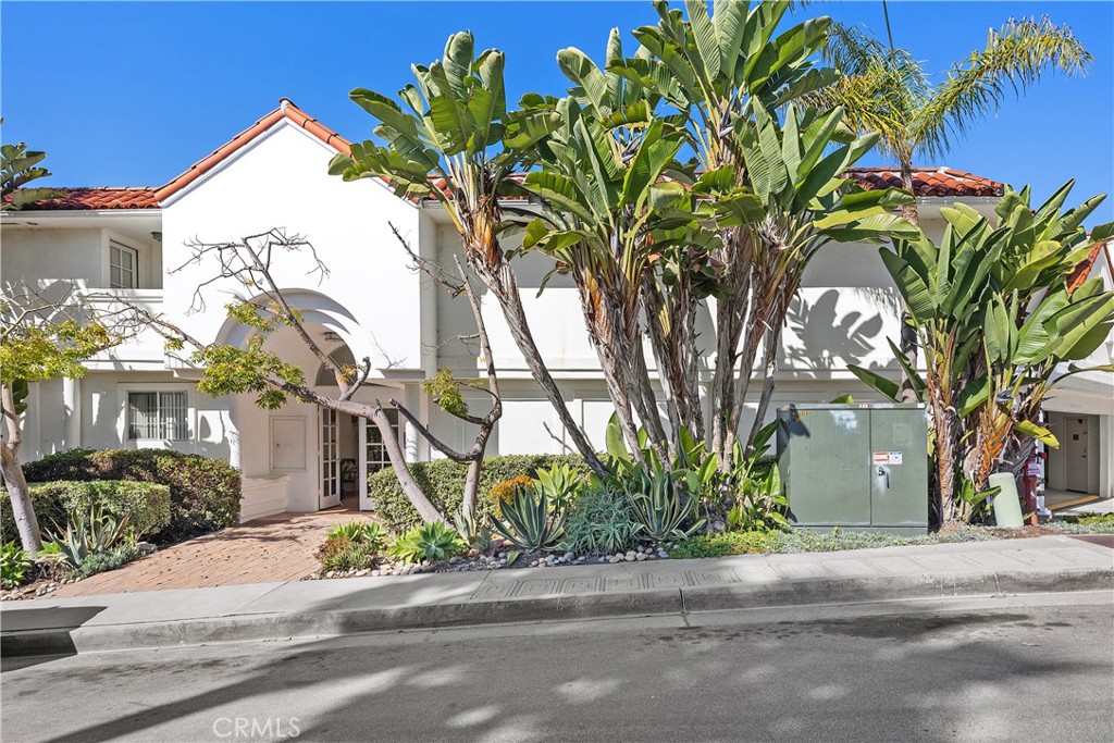 San Clemente, California, 92672, United States, 2 Bedrooms Bedrooms, ,3 BathroomsBathrooms,Residential,For Sale,1989369