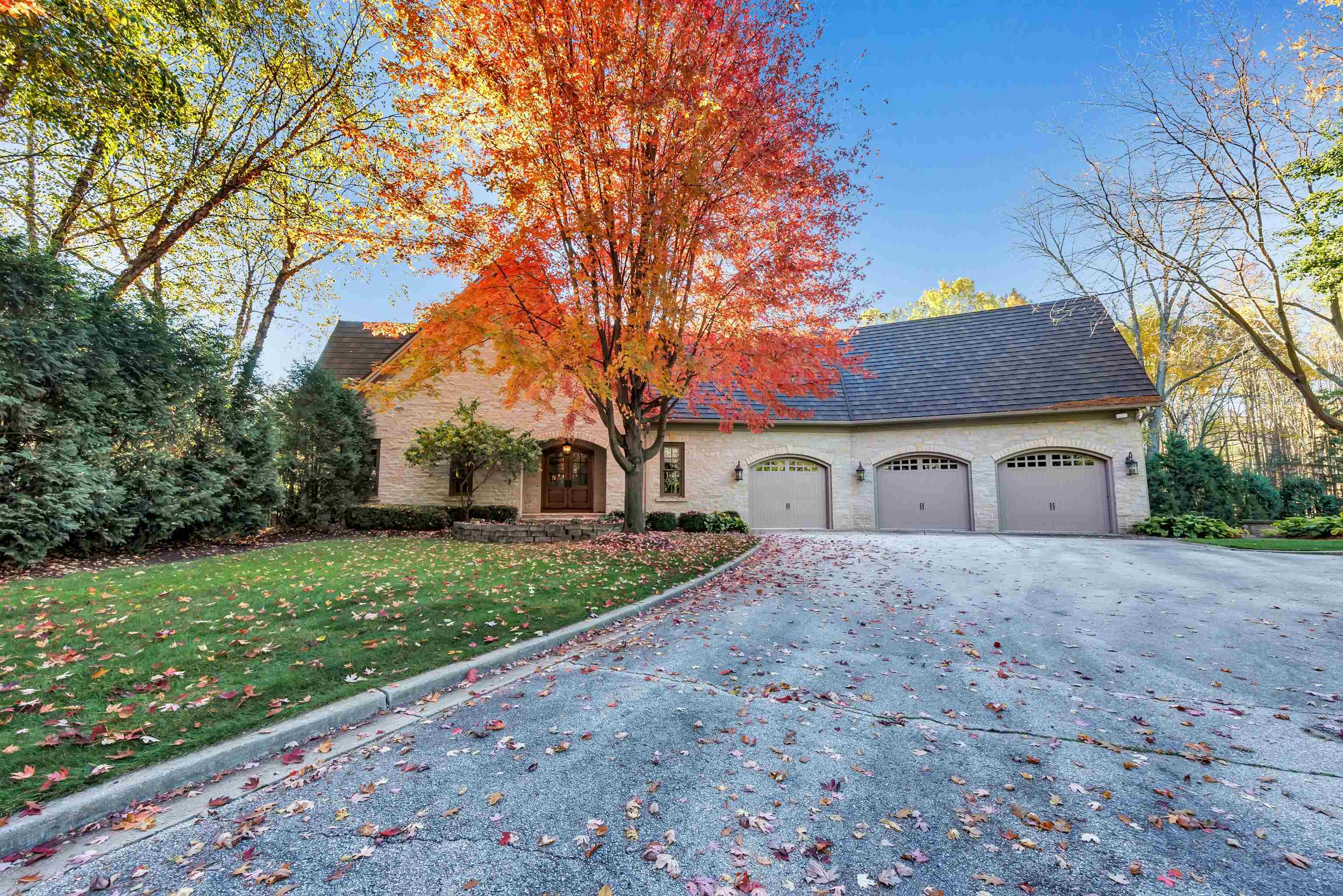 HOBART, Wisconsin, 54155, United States, 4 Bedrooms Bedrooms, ,7 BathroomsBathrooms,Residential,For Sale,1991559