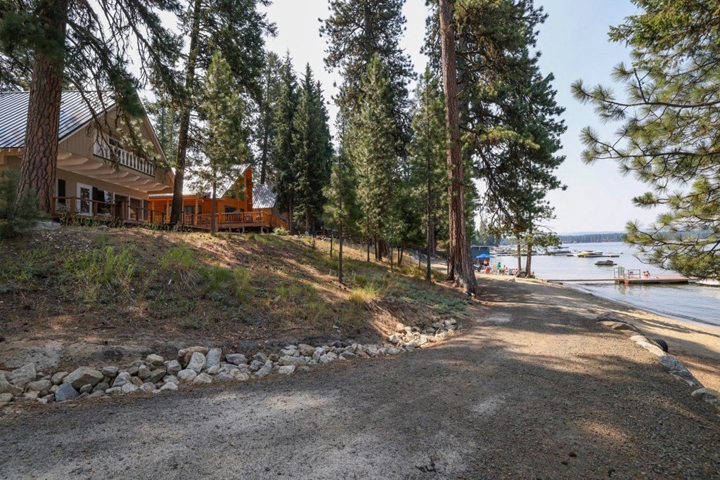 McCall, Idaho, 83638, United States, 4 Bedrooms Bedrooms, ,2 BathroomsBathrooms,Residential,For Sale,1825248