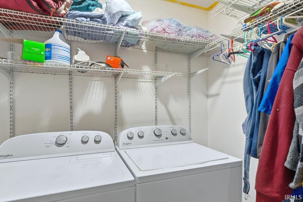 Albany, Indiana, 47320, United States, 4 Bedrooms Bedrooms, ,4 BathroomsBathrooms,Residential,For Sale,1997492