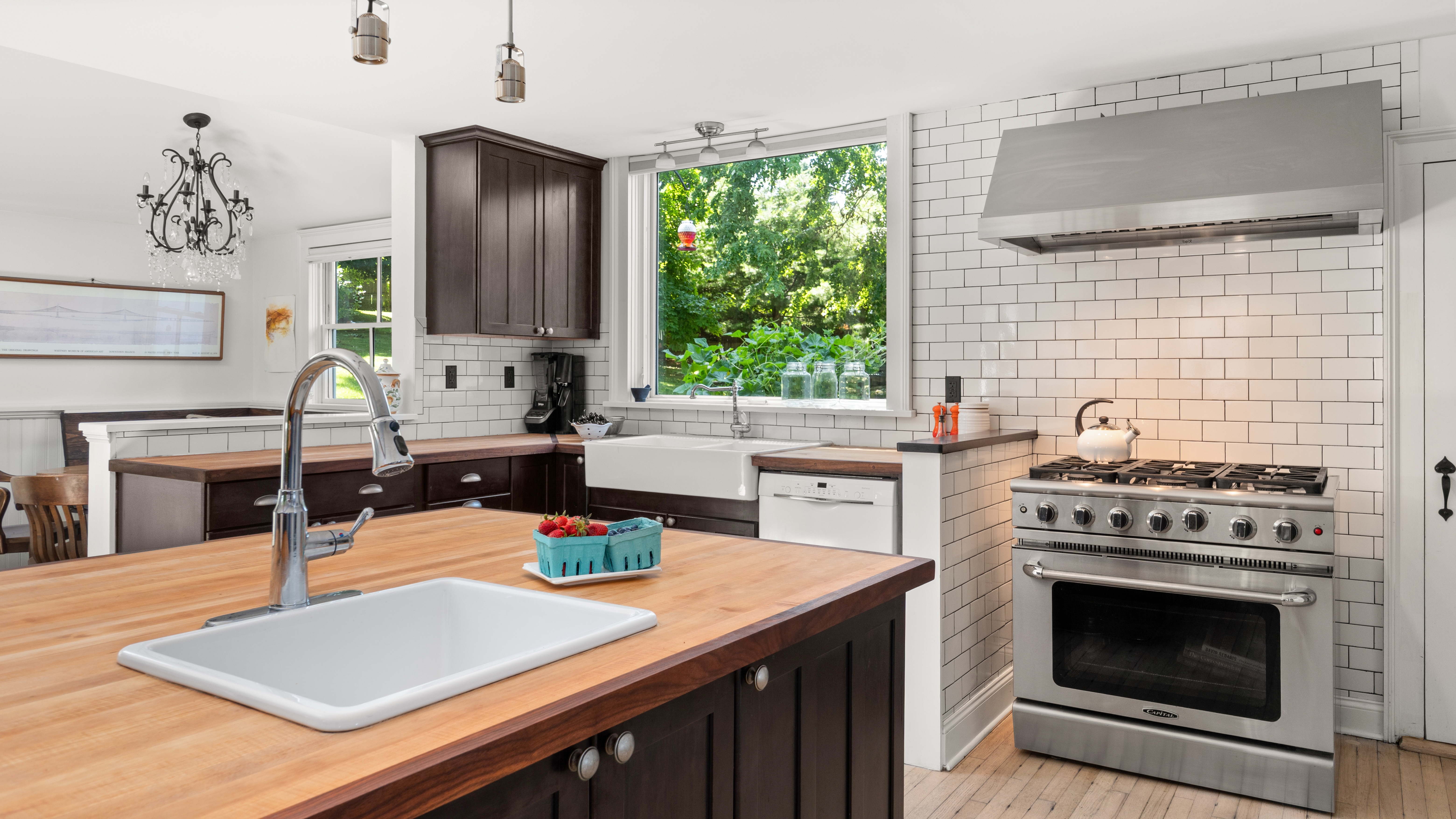  Historic 1860 Farmhouse  Incredible Catskill Views & Bluestone Gardens - 物件實景