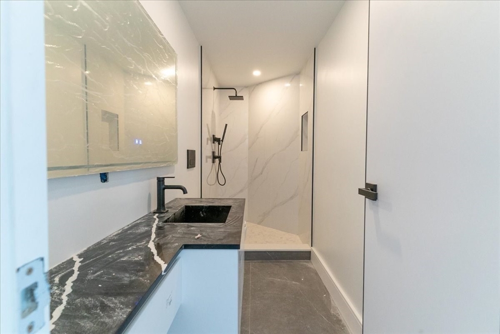 Boston, Massachusetts, 02125, United States, 4 Bedrooms Bedrooms, ,3 BathroomsBathrooms,Residential,For Sale,1975073