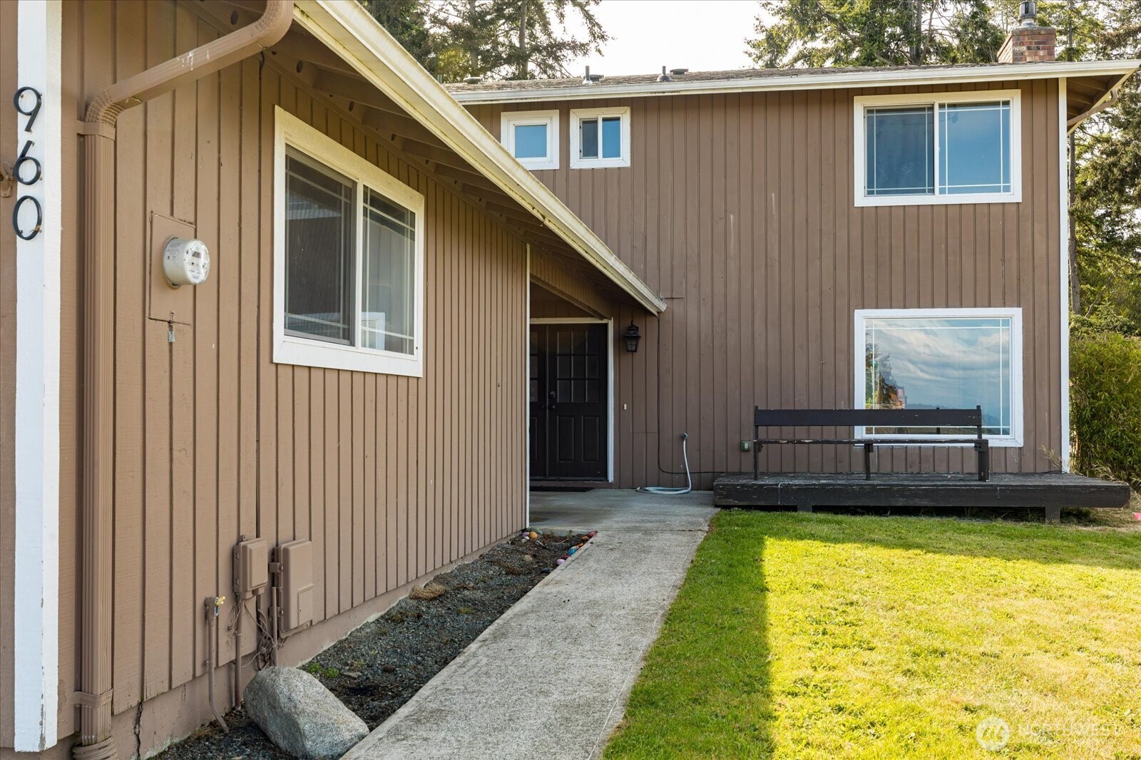 Oak Harbor, Washington, 98277, United States, 3 Bedrooms Bedrooms, ,2 BathroomsBathrooms,Residential,For Sale,1996156