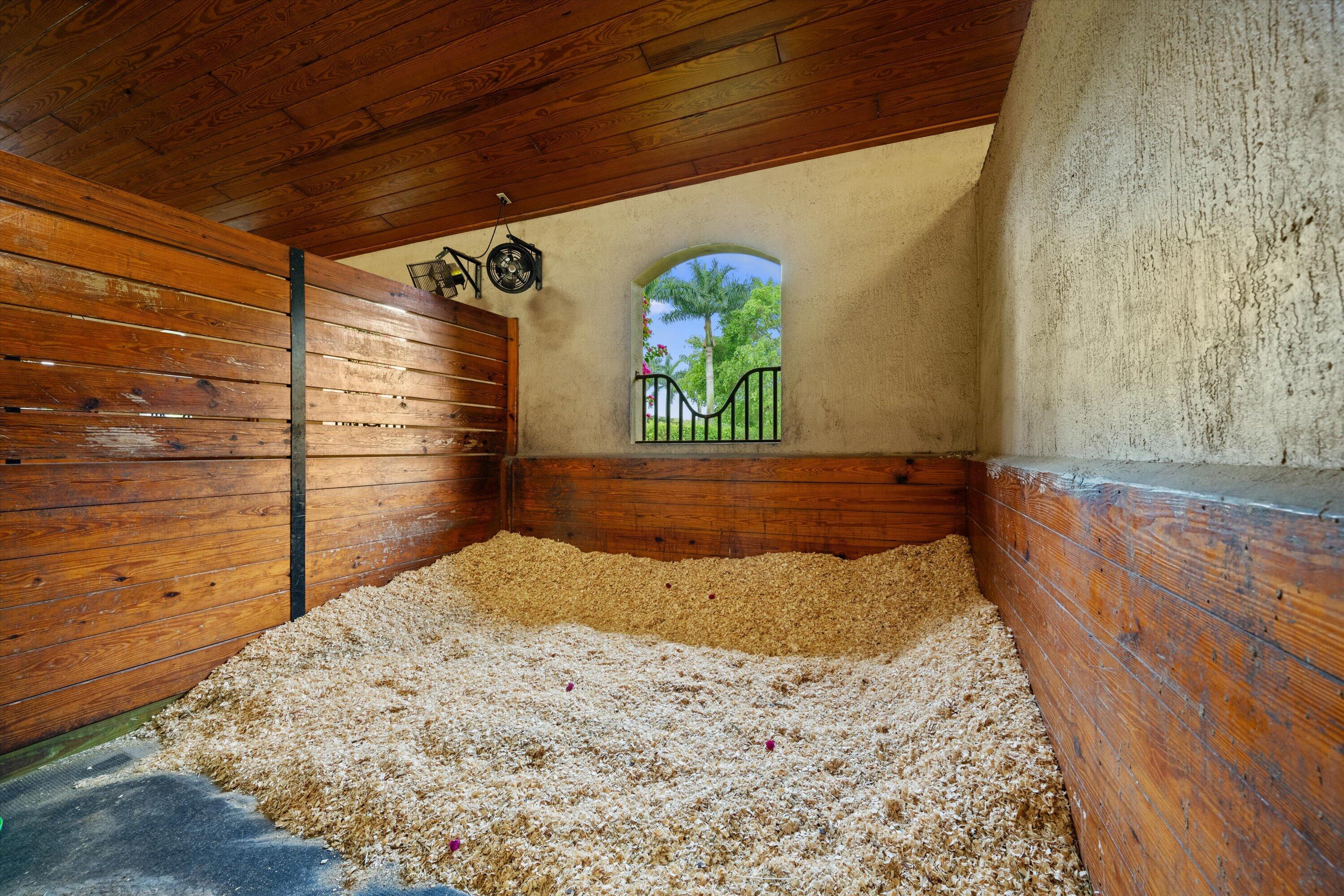  14911 Equestrian Way - 物件實景