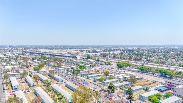Los Angeles, California, 90059, United States, 2 Bedrooms Bedrooms, ,1 BathroomBathrooms,Residential,For Sale,1942997