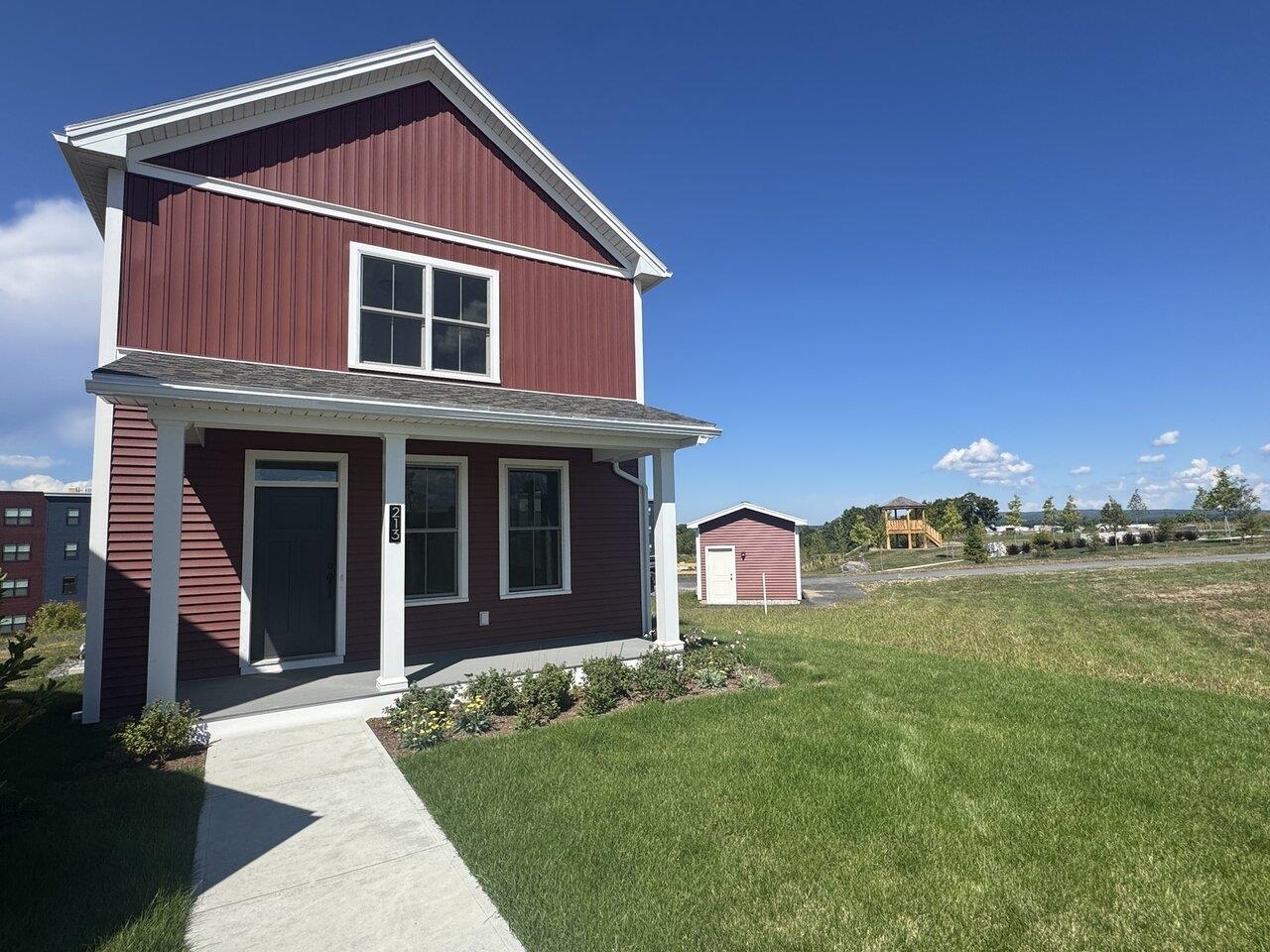 South Burlington, Vermont, 05403, United States, 3 Bedrooms Bedrooms, ,2 BathroomsBathrooms,Residential,For Sale,1939047