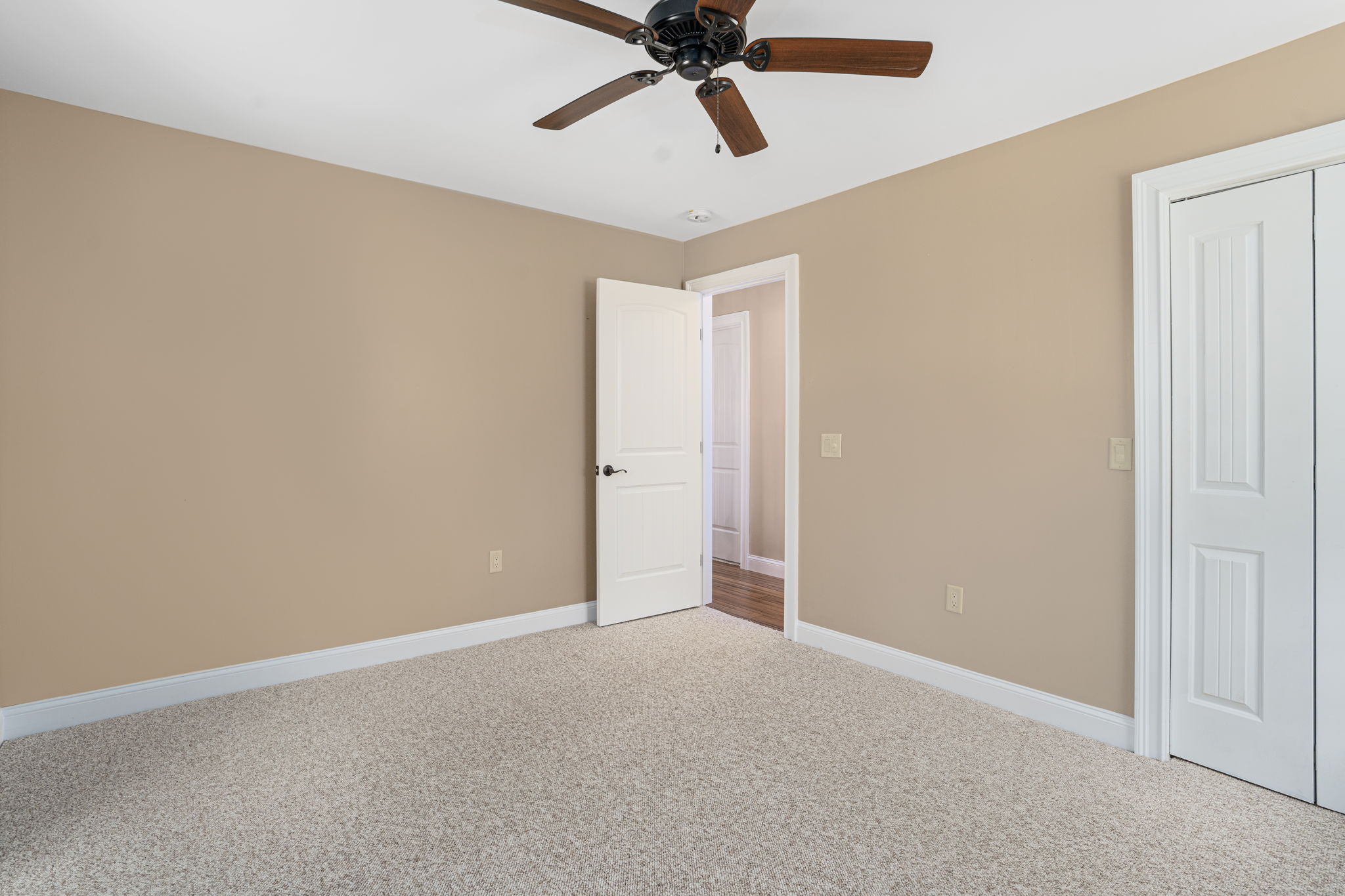  72 General Stanton Lane, Charlestown, RI, 02813 - 物件實景