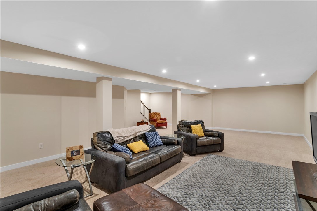 Jackson Twp, Pennsylvania, 16063, United States, 3 Bedrooms Bedrooms, ,2 BathroomsBathrooms,Residential,For Sale,1906933