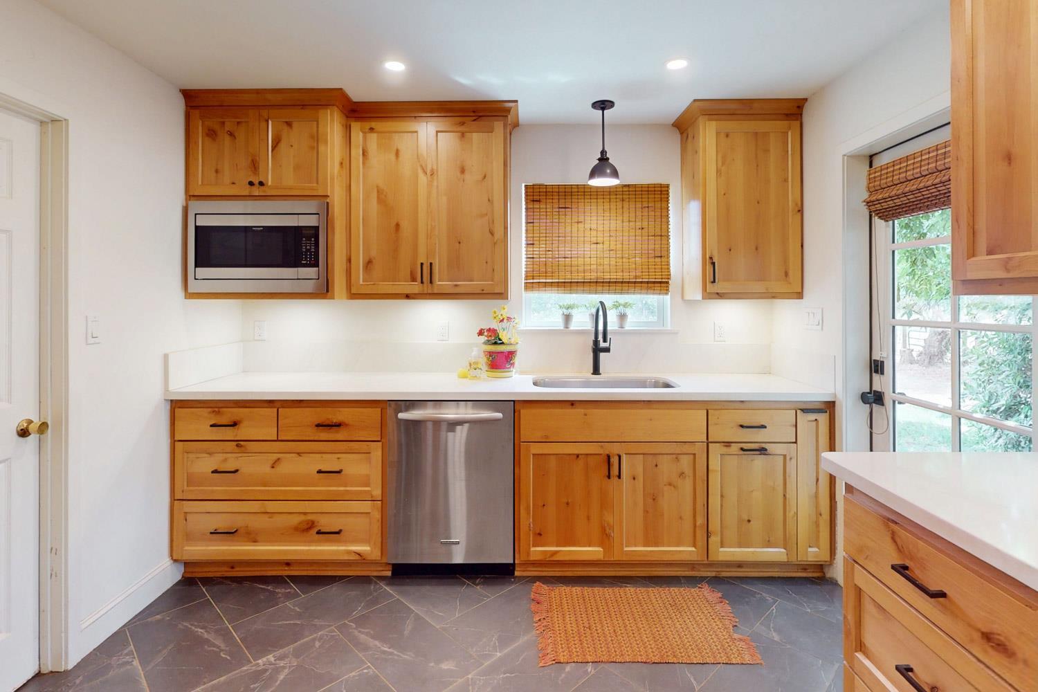 Browns Valley, California, 95918, United States, 3 Bedrooms Bedrooms, ,1 BathroomBathrooms,Residential,For Sale,1930190