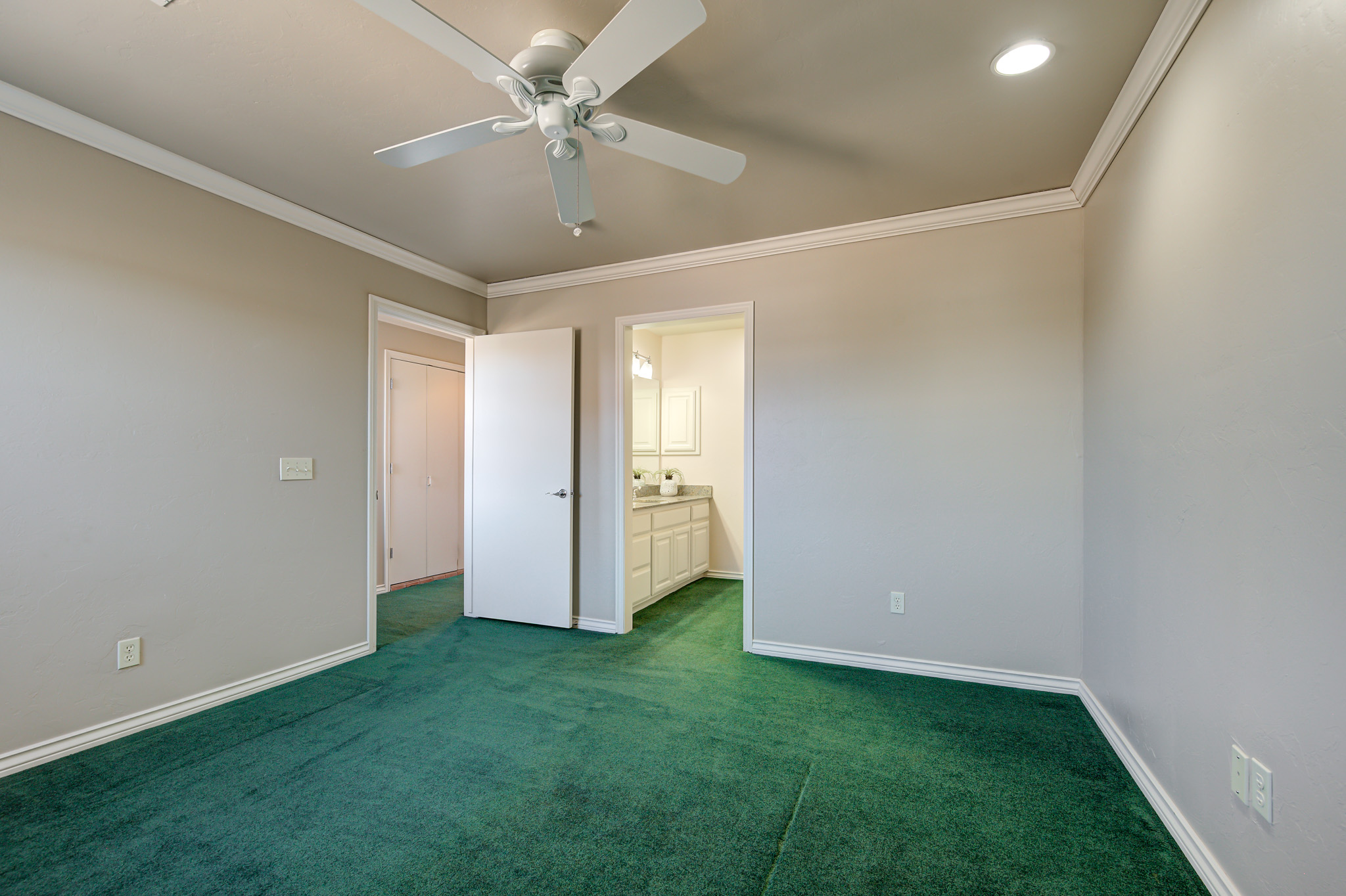  6206 Waterford Boulevard Unit 45, Oklahoma City, OK 73118 - 物件實景
