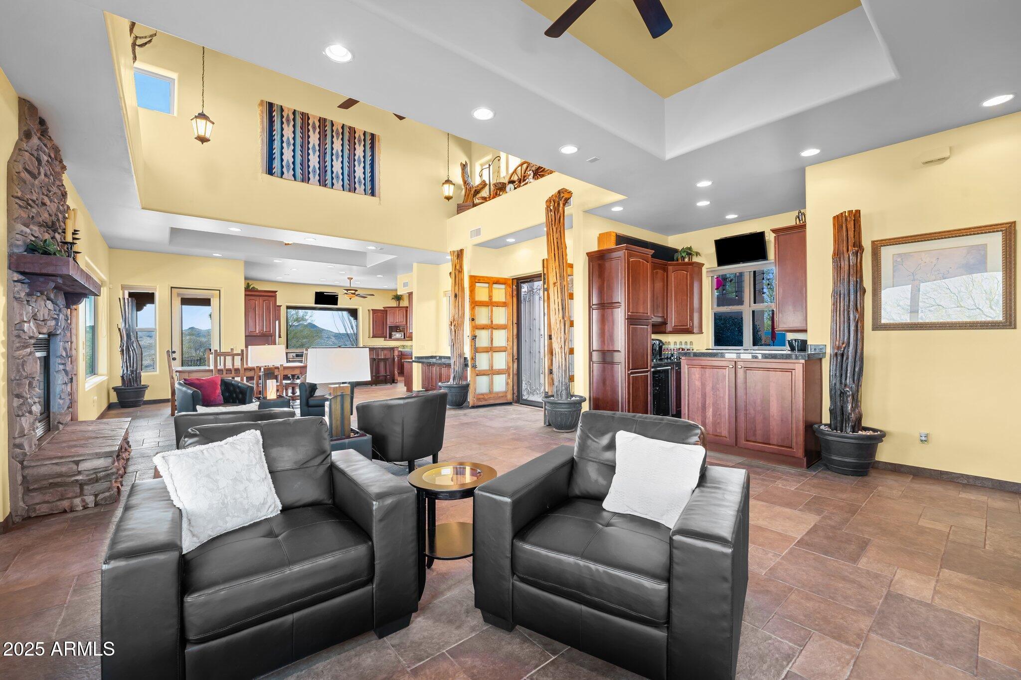 Wickenburg, Arizona, 85390, United States, 5 Bedrooms Bedrooms, ,6 BathroomsBathrooms,Residential,For Sale,1983744