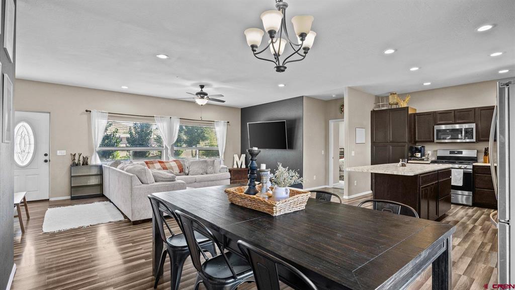 Austin, Colorado, 81410, United States, 3 Bedrooms Bedrooms, ,2 BathroomsBathrooms,Residential,For Sale,1925563