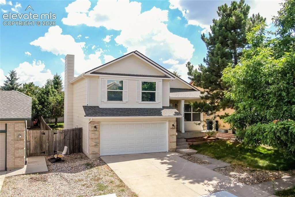 Apache Plume Dr, Colorado Springs, CO 80920