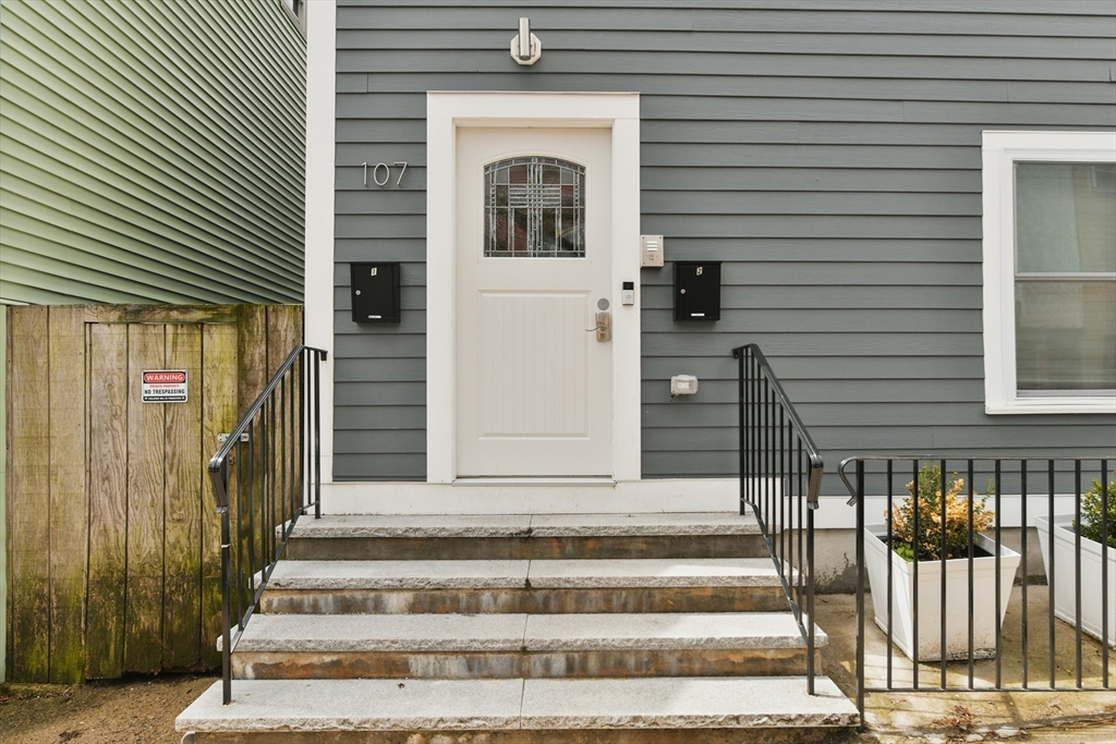 Boston, Massachusetts, 02128, United States, 3 Bedrooms Bedrooms, ,3 BathroomsBathrooms,Residential,For Sale,1974277