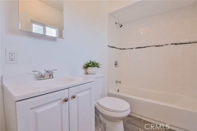 Los Angeles, California, 90044, United States, 3 Bedrooms Bedrooms, ,2 BathroomsBathrooms,Residential,For Sale,1887629