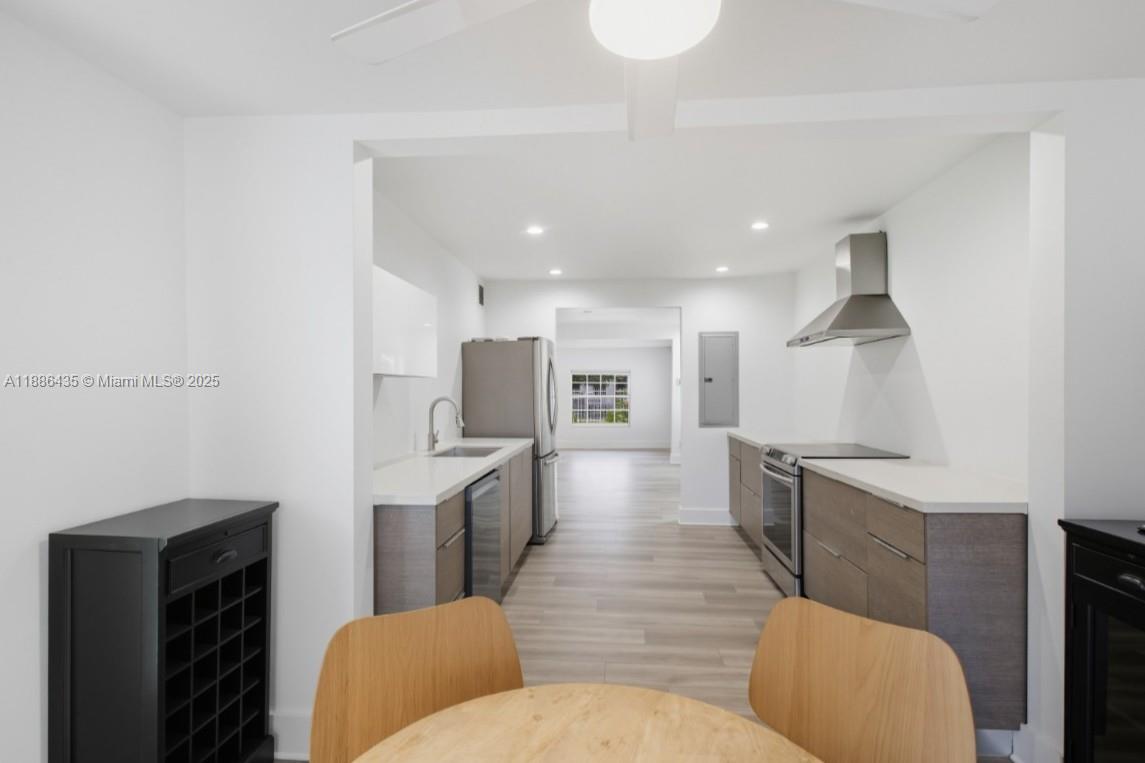 Miami, Florida, 33125, United States, 2 Bedrooms Bedrooms, ,1 BathroomBathrooms,Residential,For Sale,1954935