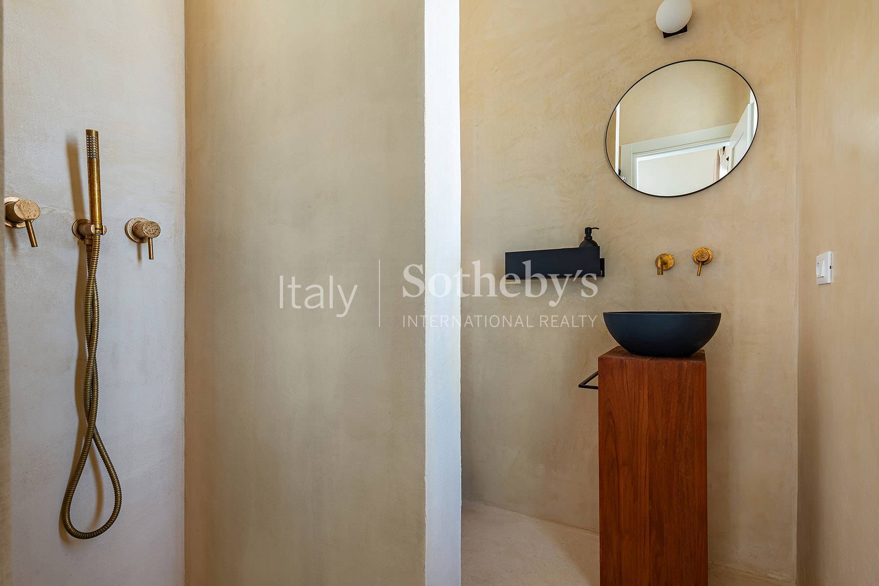  Design villa with infinity pool, secluded in olive grove - 物件實景