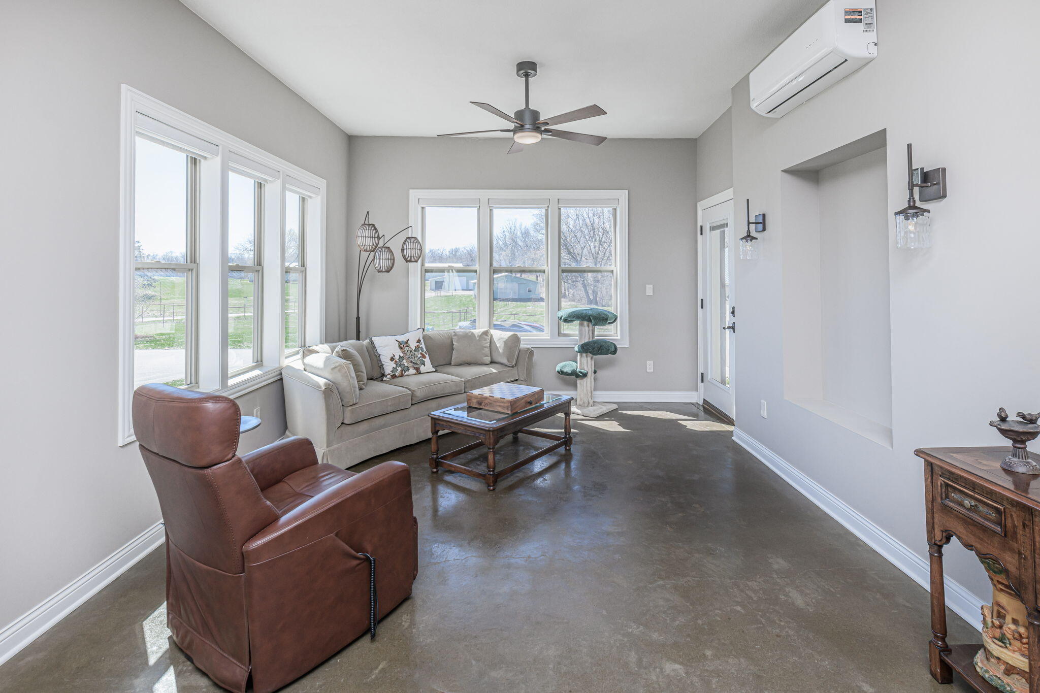 ROCHEPORT, Missouri, 65279, United States, 3 Bedrooms Bedrooms, ,3 BathroomsBathrooms,Residential,For Sale,1851198