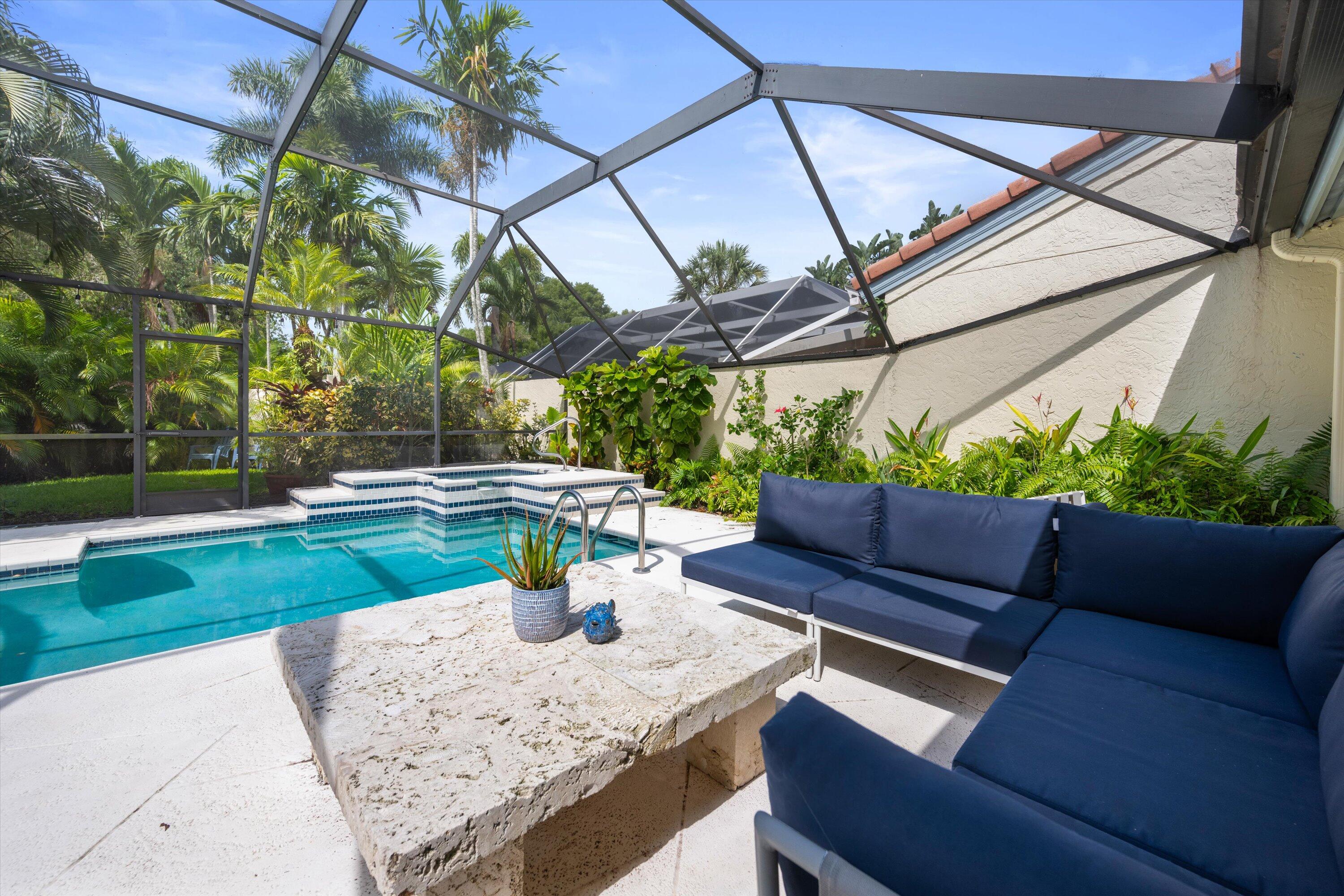  2252 Las Casitas Drive - 物件實景