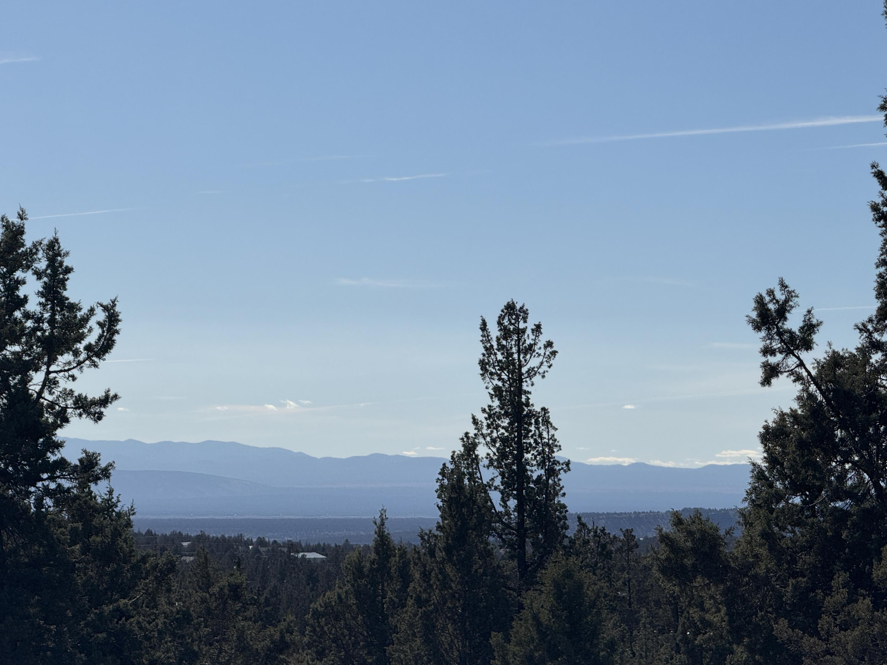 Prineville, Oregon, 97754, United States, 3 Bedrooms Bedrooms, ,2 BathroomsBathrooms,Residential,For Sale,1973827