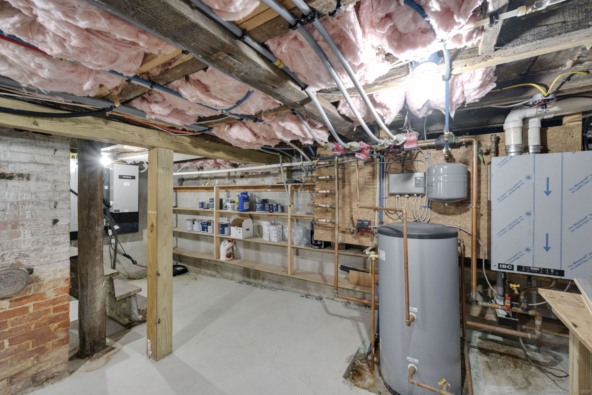 Pomfret, Connecticut, 06259, United States, 3 Bedrooms Bedrooms, ,3 BathroomsBathrooms,Residential,For Sale,1925586