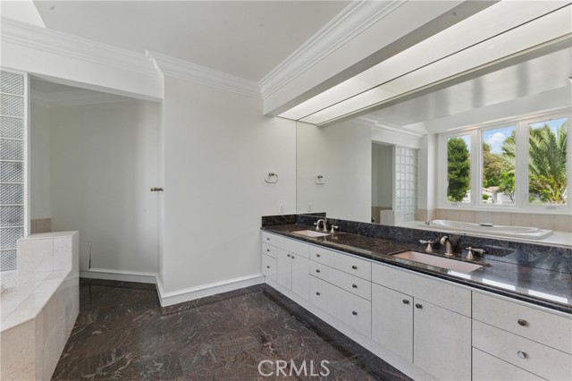 Hacienda Heights, California, 91745, United States, 8 Bedrooms Bedrooms, ,10 BathroomsBathrooms,Residential,For Sale,1763179