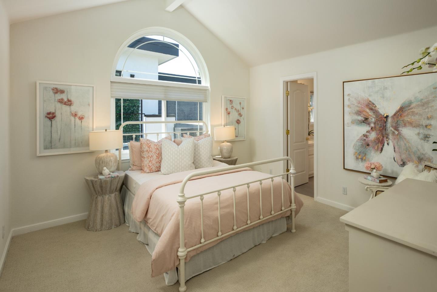 Menlo Park, California, 94025, United States, 4 Bedrooms Bedrooms, ,3 BathroomsBathrooms,Residential,For Sale,1927221
