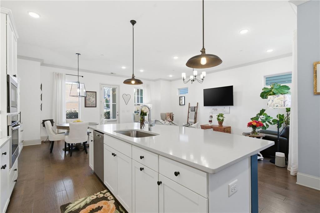 Smyrna, Georgia, 30080, United States, 3 Bedrooms Bedrooms, ,3 BathroomsBathrooms,Residential,For Sale,2015322