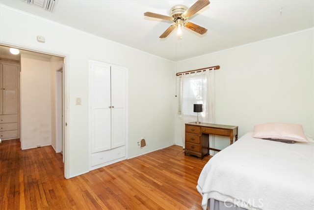 Van Nuys, California, 91401, United States, 3 Bedrooms Bedrooms, ,1 BathroomBathrooms,Residential,For Sale,2005307