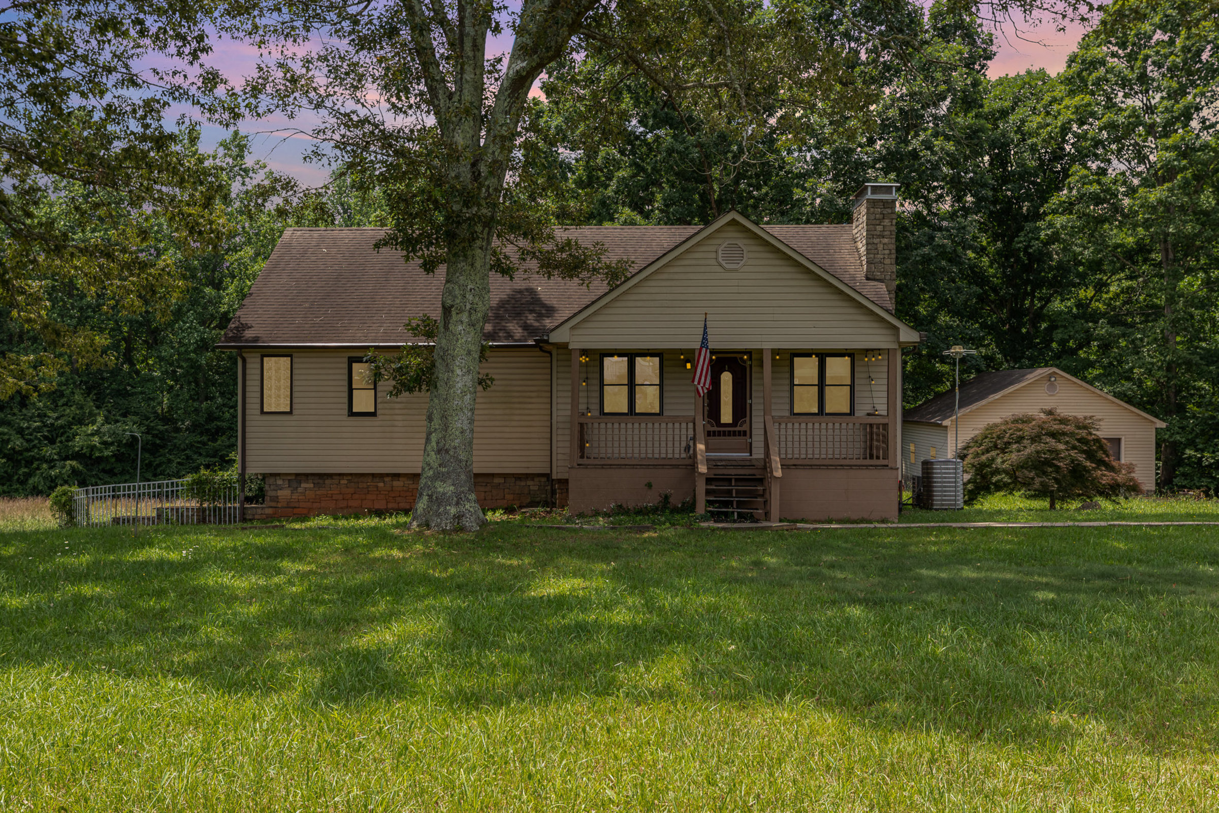 Troutman, North Carolina, 28166, United States, 2 Bedrooms Bedrooms, ,4 BathroomsBathrooms,Residential,For Sale,1900736