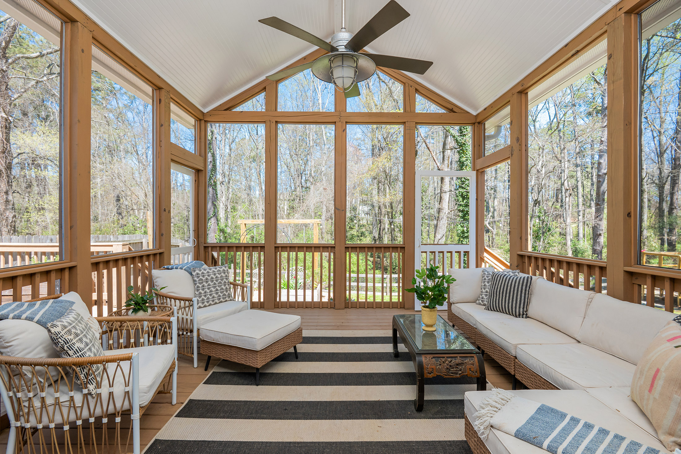  Designer Charm in Downtown Roswell - 物件實景