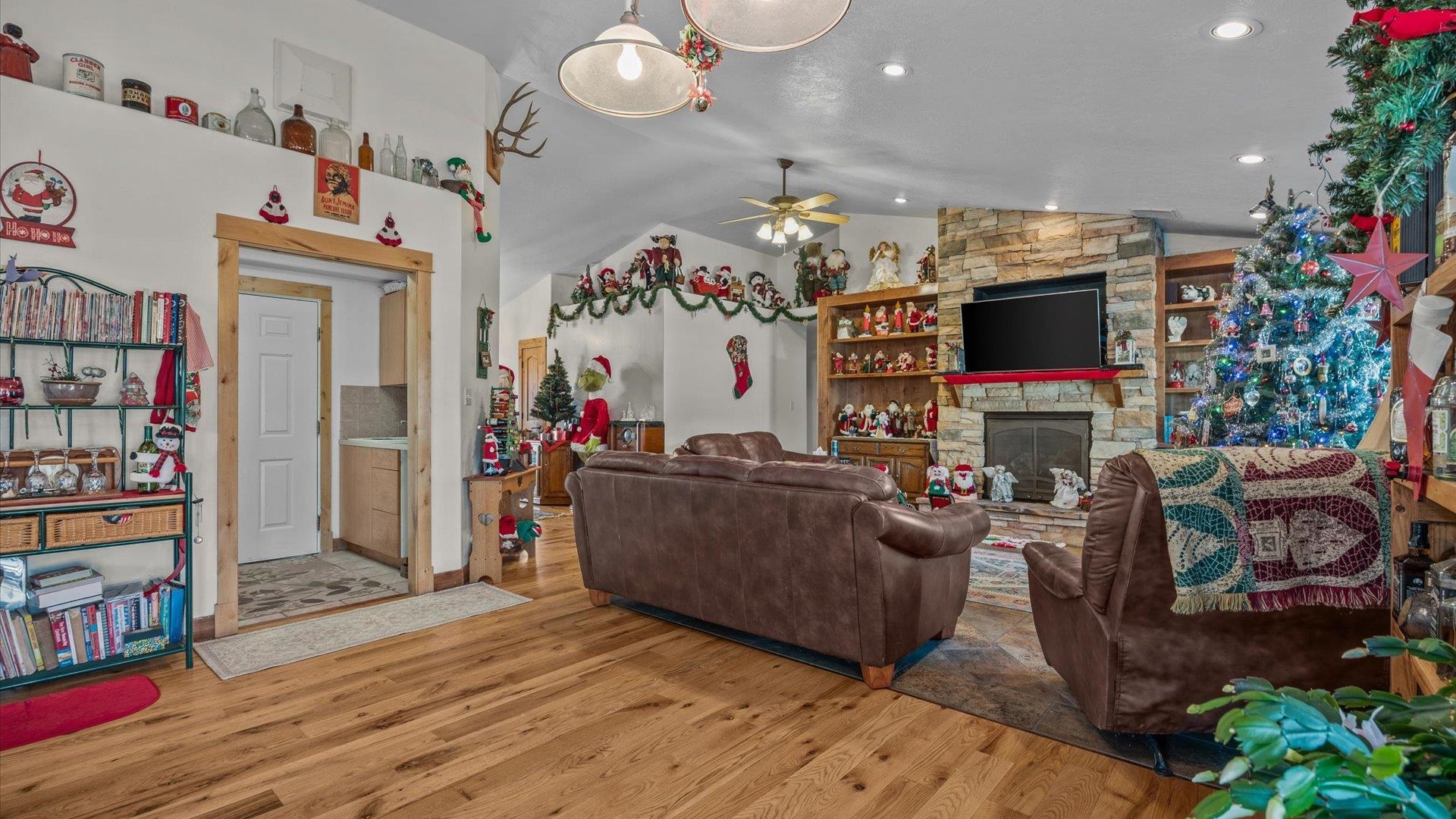391 Mirada Court, Grand Junction, Colorado, 81507, United States, 3 Bedrooms Bedrooms, ,2 BathroomsBathrooms,Residential,For Sale,391 Mirada Court,1664738