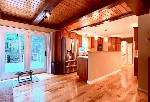 Sanford, Maine, 04083, United States, 3 Bedrooms Bedrooms, ,2 BathroomsBathrooms,Residential,For Sale,1940067