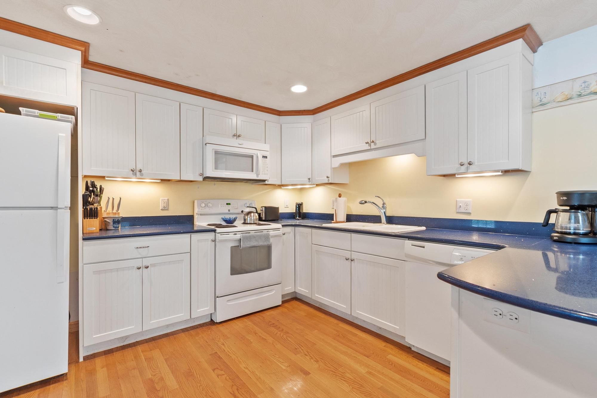 10 Meadowglen Road, Billerica, MA, 01862 - 物件實景