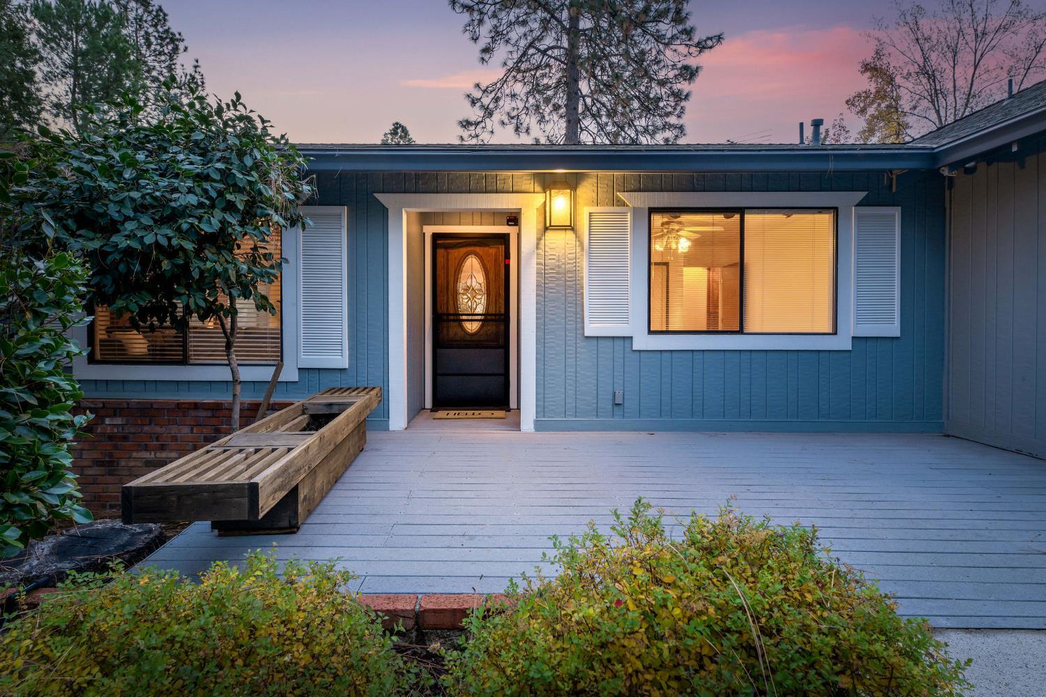 Grass Valley, California, 95949, United States, 4 Bedrooms Bedrooms, ,4 BathroomsBathrooms,Residential,For Sale,2015121