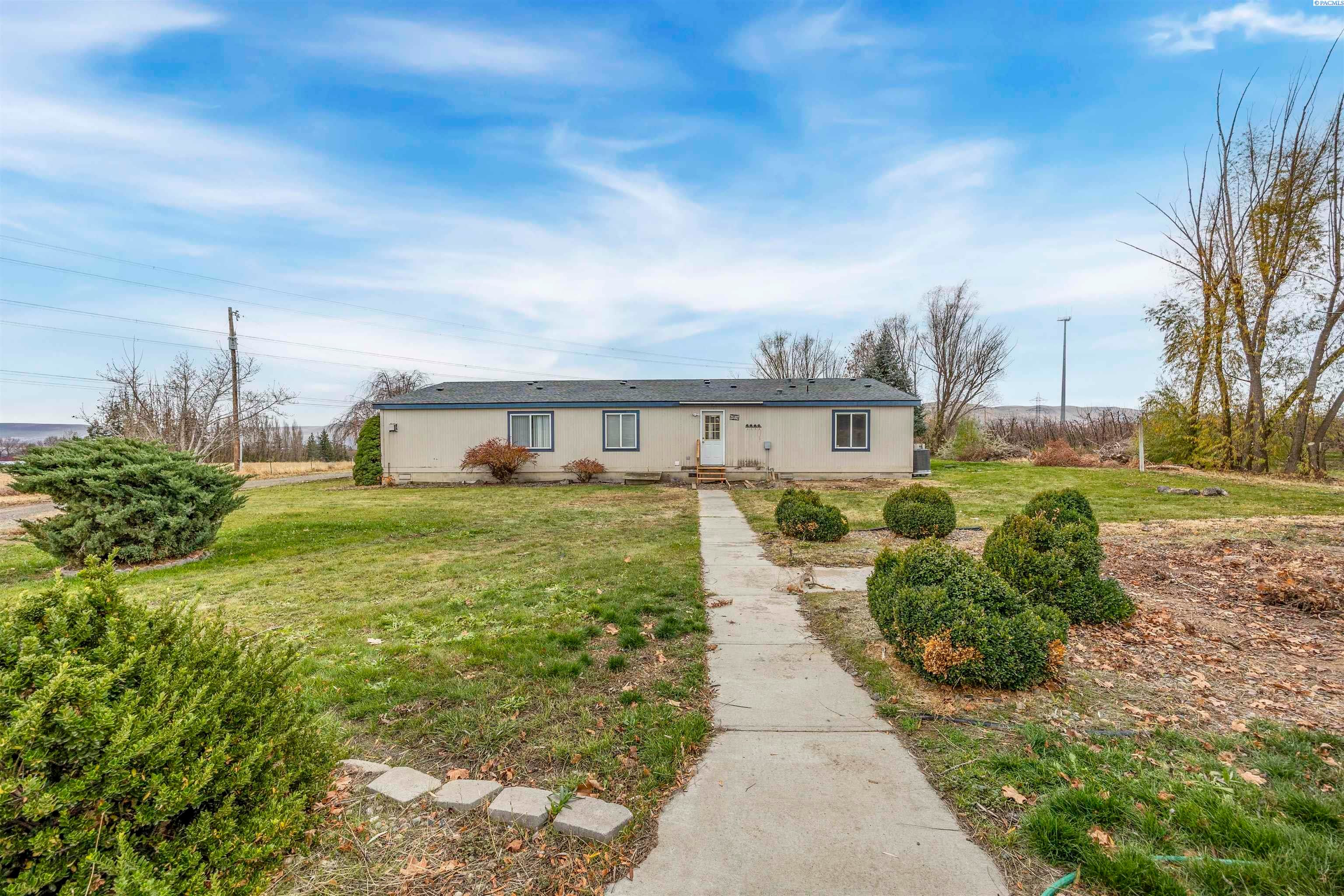 Benton City, Washington, 99320, United States, ,Residential,For Sale,1998007