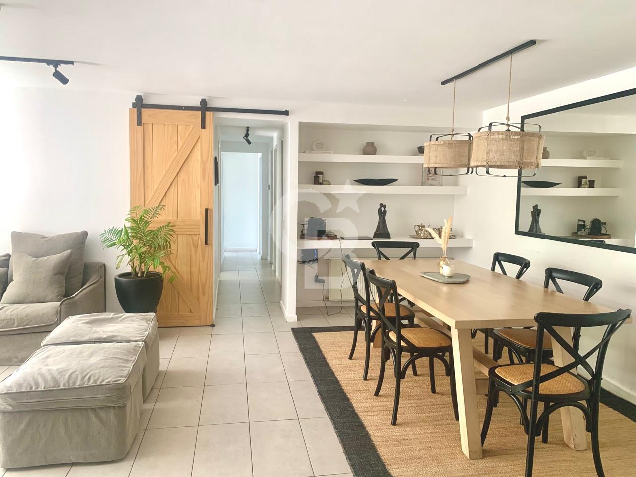 Vitacura, Chile, 3 Bedrooms Bedrooms, ,3 BathroomsBathrooms,Residential,For Sale,1986468