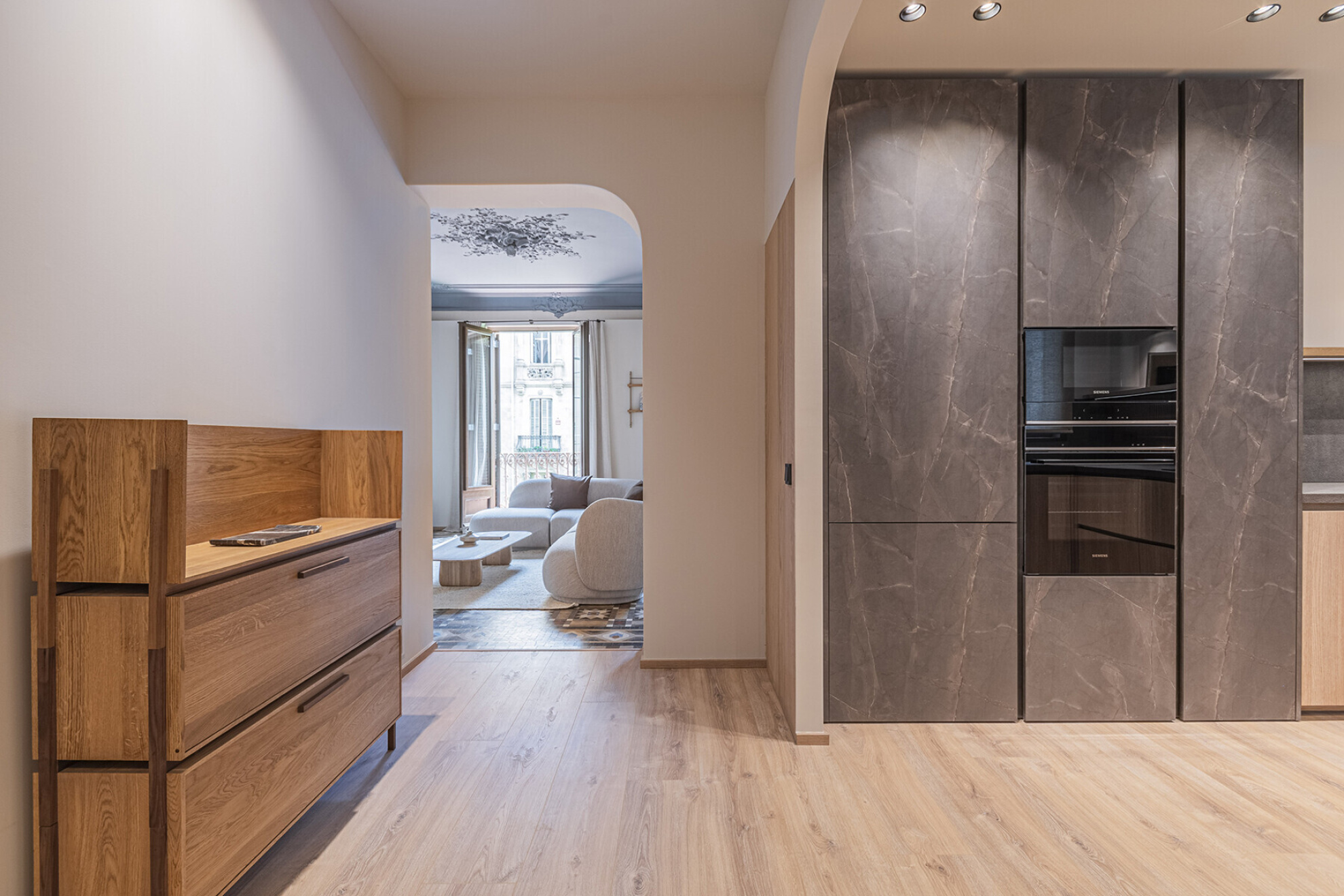  Modernist flat in Eixample with premium finishes in the Quadrat d