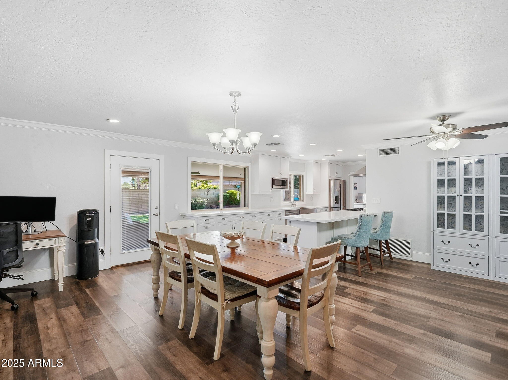 Scottsdale, Arizona, 85258, United States, 4 Bedrooms Bedrooms, ,2 BathroomsBathrooms,Residential,For Sale,1991949