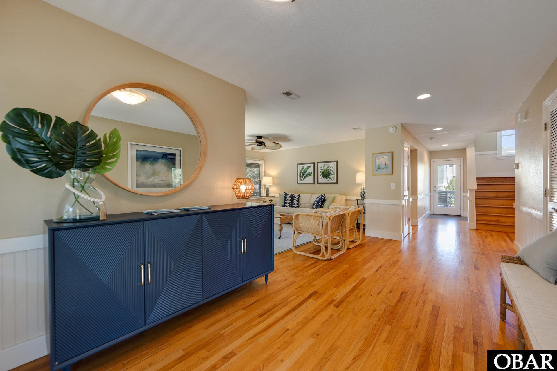 Duck, North Carolina, 27949, United States, 6 Bedrooms Bedrooms, ,7 BathroomsBathrooms,Residential,For Sale,1994366