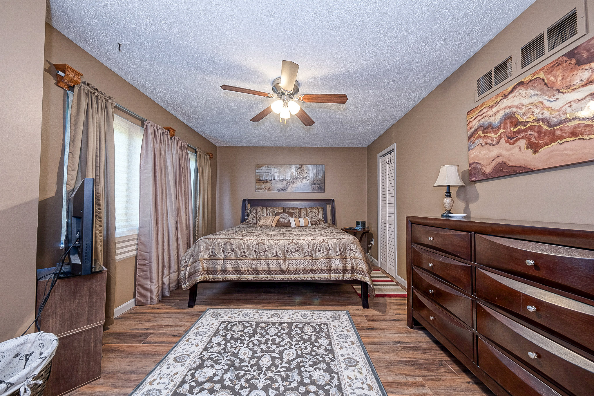  205 Springwater Court, Moon Township, PA 15108 - 物件實景